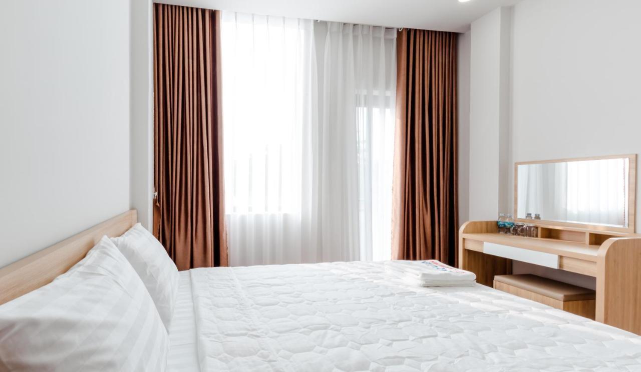 Aqua Seaview Hotel Nha Trang Bagian luar foto