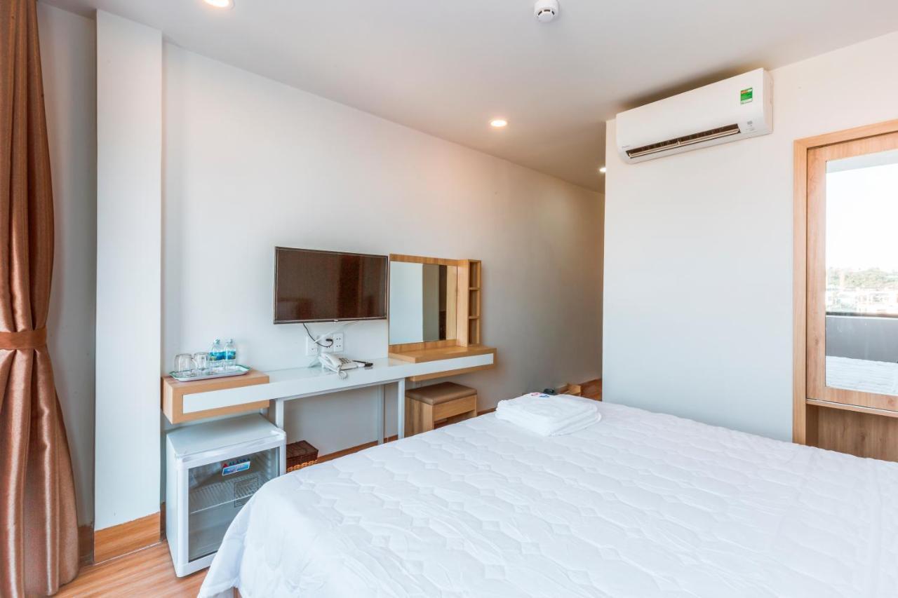 Aqua Seaview Hotel Nha Trang Bagian luar foto