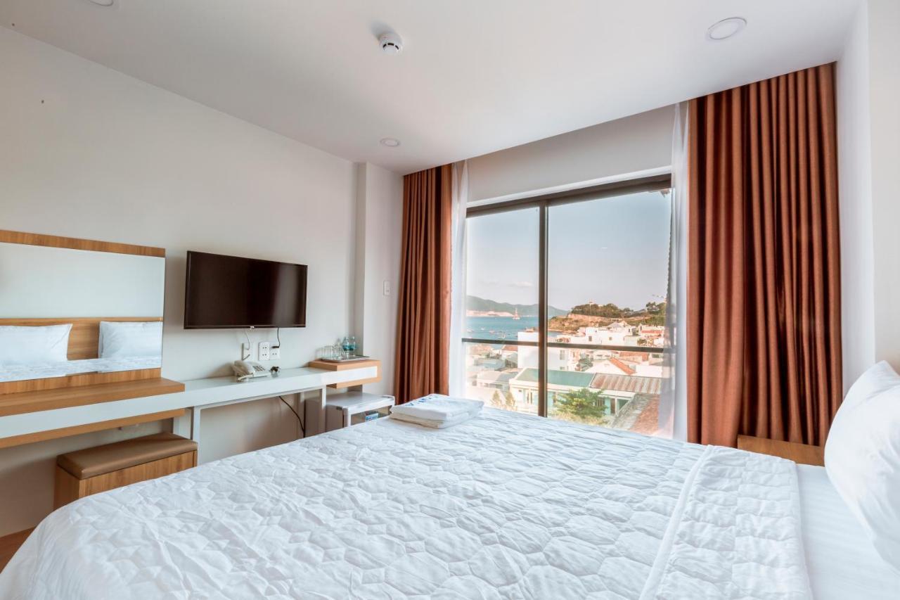 Aqua Seaview Hotel Nha Trang Bagian luar foto